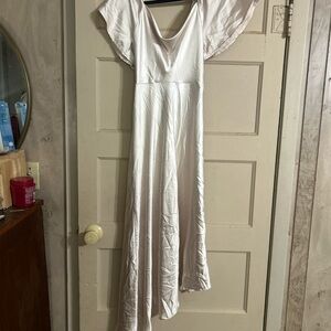 Selfie Leslie White Maxi Dress